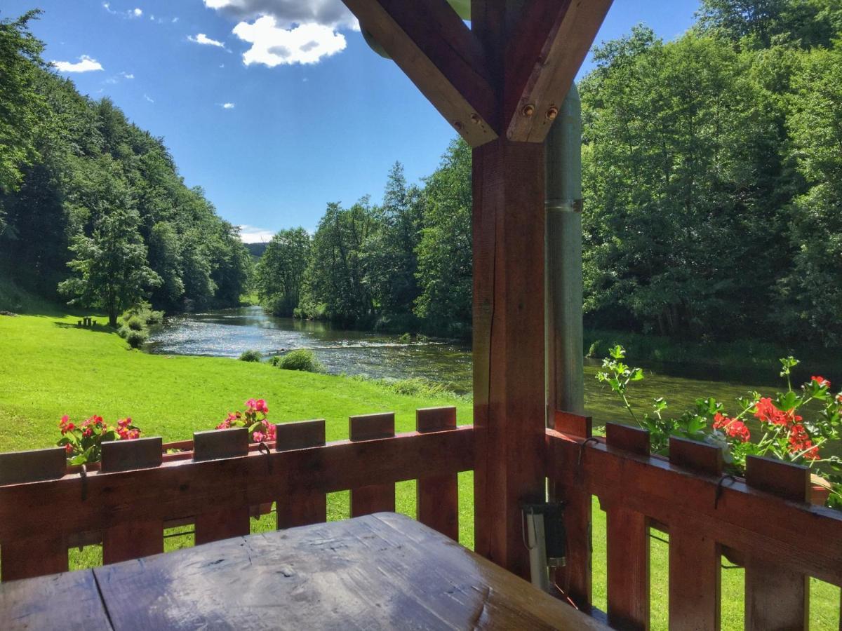 Holiday Home Radocaj Слуни Экстерьер фото